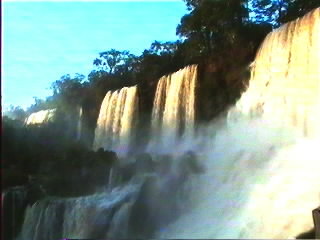 cataratas13.jpg (17431 bytes)