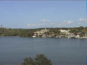 cuba_cienfuegos_castell.jpg (157253 Byte)