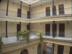 cuba_cienfuegos_hotel_union_wendelgang.jpg (189186 Byte)