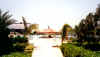 redsea00_holidayinn_poolbar.jpg (161536 Byte)